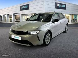 Plateado Usado 2023 Opel Astra Edition Berlina | 17.995 € (Precio justo)