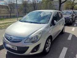 Gris / plata Usado 2011 Opel Corsa Berlina | 5700 € (Precio justo)