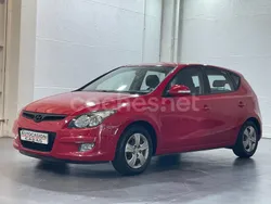 Rojo Usado 2009 Hyundai i30 Style Berlina | 4800 € (Super precio)