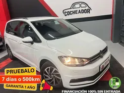 Blanco Usado 2023 VW Touran Advance Monovolumen | 34.499 € (Caro)