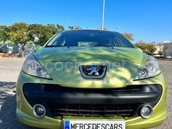 Verde Usado 2007 Peugeot 207 Premium Berlina | 2990 € (Buen precio)