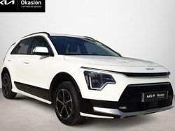 Blanco Usado 2025 Kia Niro SUV | 28.490 € (Un poco caro)