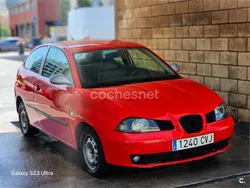 Rojo Usado 2004 Seat Ibiza Fresh Berlina | 995 € (Super precio)