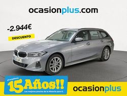Gris Usado 2023 BMW 318 Familiar | 29.750 € (Precio justo)