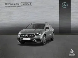 Gris / plateado Usado 2024 Mercedes GLA200 AMG line SUV | 41.900 € (Precio justo)