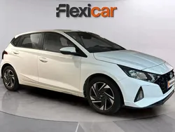 Blanco Usado 2021 Hyundai i20 Berlina | 13.990 € (Precio justo)