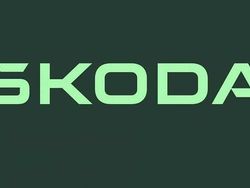 Gris / plateado Usado 2024 Skoda Scala Selection Utilitario | 19.990 € (Precio justo)