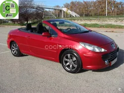 Rojo Usado 2007 Peugeot 307 CC Descapotable | 4250 € (Precio justo)