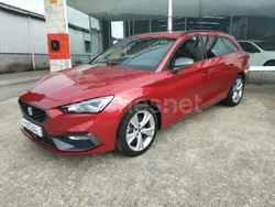 Granate Usado 2021 Seat Leon FR Familiar | 21.900 € (Un poco caro)