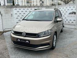 Beige Usado 2017 VW Touran Advance Monovolumen | 17.500 € (Precio justo)