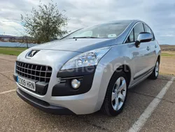 Gris / plata Usado 2013 Peugeot 3008 Access Berlina | 6999 € (Precio justo)