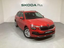 Rojo Nuevo 2025 Skoda Kamiq Selection SUV | 24.490 € (Precio justo)