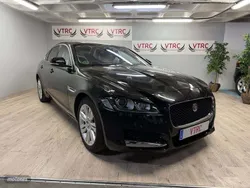Negro Usado 2017 Jaguar XF Portfolio Berlina | 16.800 € (Buen precio)