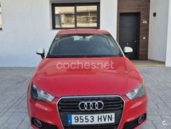 Rojo Usado 2014 Audi A1 Attraction Utilitario | 6800 € (Buen precio)