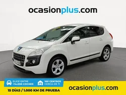 Blanco Usado 2011 Peugeot 3008 Premium Berlina | 8400 € (Precio justo)