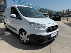 Blanco Usado 2017 Ford Tourneo Courier Trend Monovolumen | 11.500 € (Precio justo)