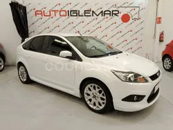 Blanco Usado 2008 Ford Focus Titanium Berlina | 5900 € (Caro)
