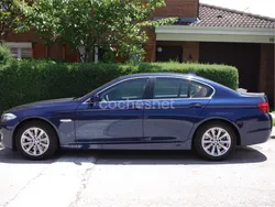 Azul Usado 2011 BMW 528 Berlina | 15.100 €