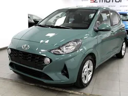 Verde Usado 2023 Hyundai i10 Utilitario | 14.500 € (Precio justo)