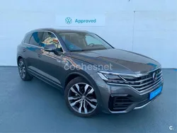 Negro Usado 2020 VW Touareg Individual SUV | 49.950 € (Precio justo)