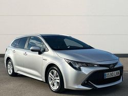 Gris Usado 2021 Toyota Corolla Active Berlina | 21.300 € (Un poco caro)