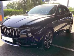Negro Usado 2017 Maserati Levante SUV | 43.990 € (Precio justo)