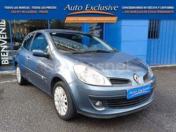 Gris / plata Usado 2007 Renault Clio II Dynamique Berlina | 4490 € (Un poco caro)