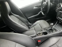 Negro Usado 2018 Mercedes CLA200 Shooting Brake Familiar | 16.000 € (Buen precio)