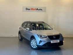 Gris / plata Usado 2024 Seat Arona Style SUV | 20.900 € (Un poco caro)