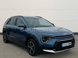 Azul Usado 2024 Kia Niro SUV | 29.400 € (Caro)