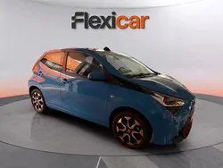 Azul Usado 2020 Toyota Aygo X-play Utilitario | 10.990 € (Precio justo)