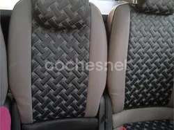Gris / plata Usado 2013 VW Touran Advance Monovolumen | 9700 € (Un poco caro)