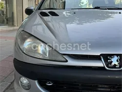 Gris / plata Usado 2000 Peugeot 206 Berlina | 2450 € (Caro)