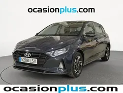 Gris Usado 2021 Hyundai i20 Utilitario | 12.264 € (Precio justo)