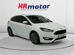 Blanco Usado 2018 Ford Focus ST-Line Utilitario | 10.840 € (Buen precio)