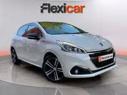 Blanco Usado 2017 Peugeot 208 GT-line Utilitario | 11.390 € (Precio justo)