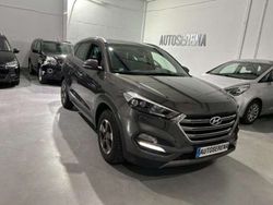 Gris Usado 2016 Hyundai Tucson Premium SUV | 15.990 € (Caro)