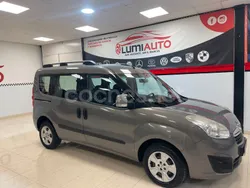 Marrón Usado 2013 Opel Combo Excellence Monovolumen | 6900 € (Un poco caro)