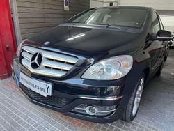 Negro Usado 2010 Mercedes B180 Monovolumen | 6450 € (Super precio)