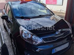Negro Usado 2014 Kia Rio Berlina | 6900 € (Precio justo)