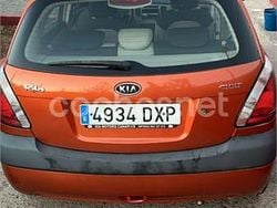 Naranja Usado 2006 Kia Rio EX Berlina | 3990 € (Precio justo)