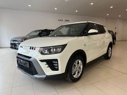 Blanco Nuevo 2024 Ssangyong (KGM) Tivoli | 21.180 €