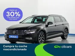 Blanco Usado 2022 VW Passat Executive Familiar | 19.290 € (Precio justo)