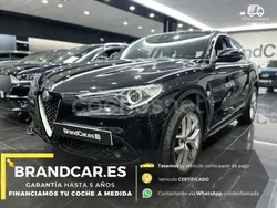 Negro Usado 2018 Alfa Romeo Stelvio Executive SUV | 22.900 € (Precio justo)