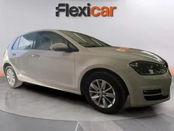 Blanco Usado 2017 VW Golf VII Business Berlina | 15.470 € (Buen precio)