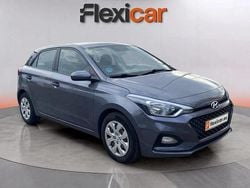 Gris Usado 2018 Hyundai i20 Berlina | 10.990 € (Precio justo)