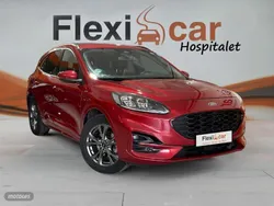 Rojo Usado 2021 Ford Kuga ST-Line SUV | 28.490 € (Un poco caro)