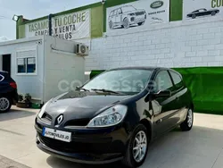 Negro Usado 2007 Renault Clio II Dynamique Berlina | 3990 € (Precio justo)