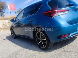 Azul Usado 2018 Toyota Auris Hybrid Edition Berlina | 14.000 € (Precio justo)