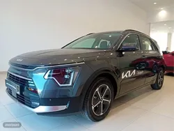 Usado 2023 Kia Niro SUV | 33.990 € (Un poco caro)